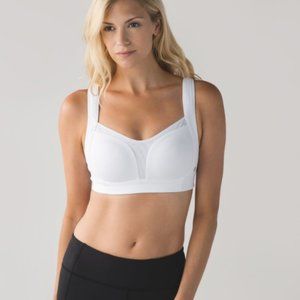 Lululemon Ta Ta Tamer White Sports Bra size 34C